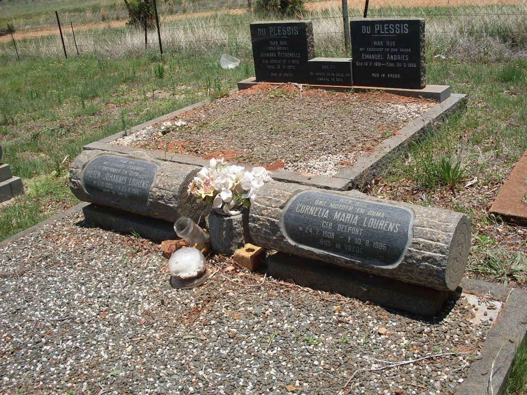 LOURENS Jacobus Marthinus 1957-1991 &amp; Cornelia Maria DELPORT 1908-1985